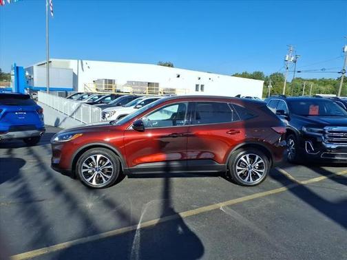 2021 Ford Escape SEL