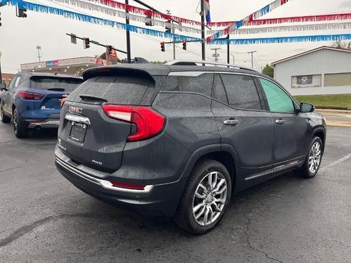 2022 GMC Terrain Denali