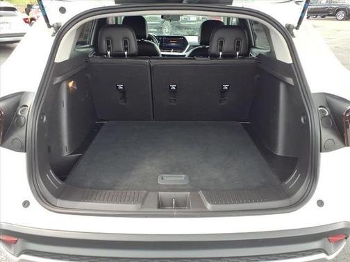 Summit White 2024 Chevrolet Trax LT