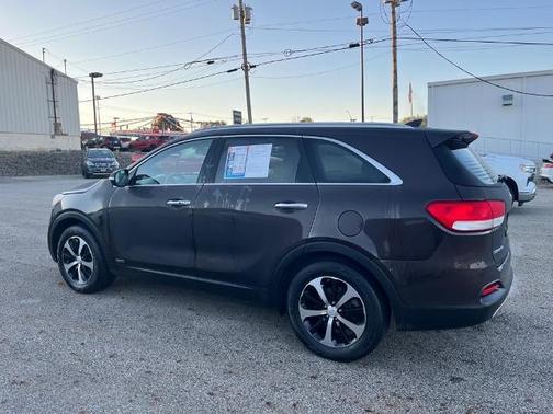 2016 Kia Sorento EX