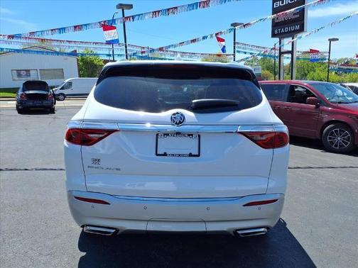 White 2024 Buick Enclave Essence