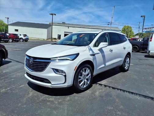 White 2024 Buick Enclave Essence