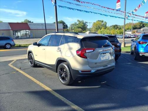 2022 GMC Terrain AT4