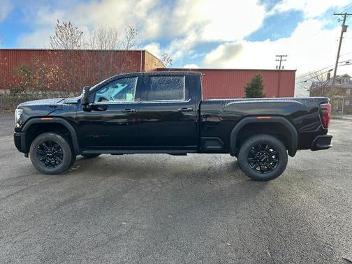 2026 GMC Sierra 2500 AT4