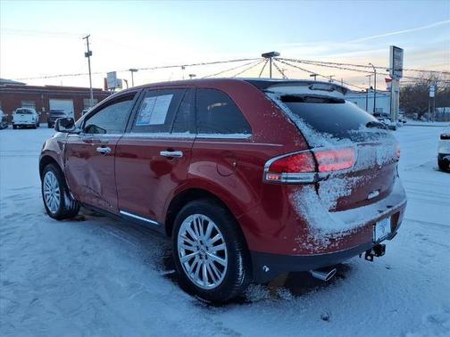 2011 Lincoln MKX Base