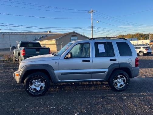 2004 Jeep Liberty Sport