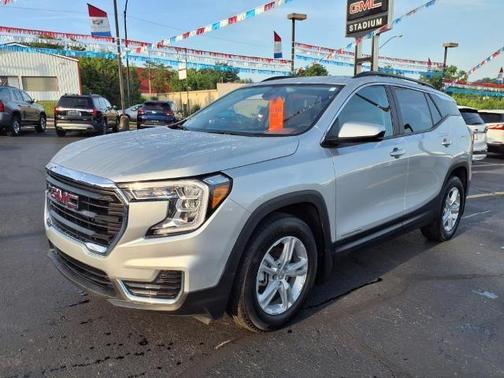 2022 GMC Terrain SLE