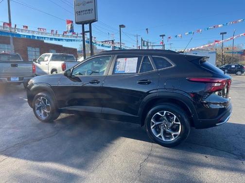 2024 Chevrolet Trax LT