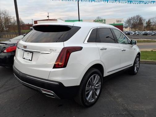 Crystal White Tri-Coat 2024 Cadillac XT5 Premium Luxury