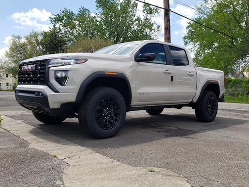 Dune 2026 GMC Canyon Elevation