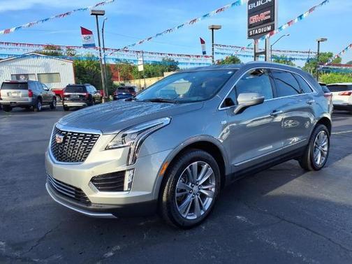 2023 Cadillac XT5 Premium Luxury