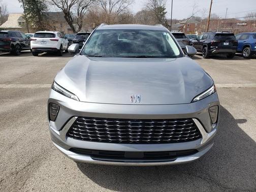 Moonstone Gray Metallic 2026 Buick Envision Avenir