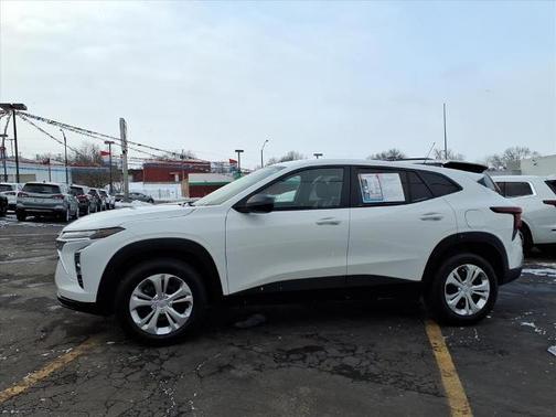 2024 Chevrolet Trax LS