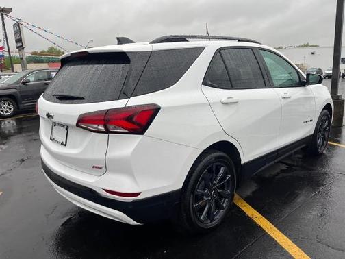 2022 Chevrolet Equinox RS