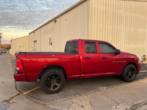2012 RAM 1500 ST