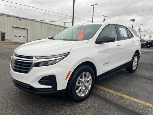 2023 Chevrolet Equinox LS