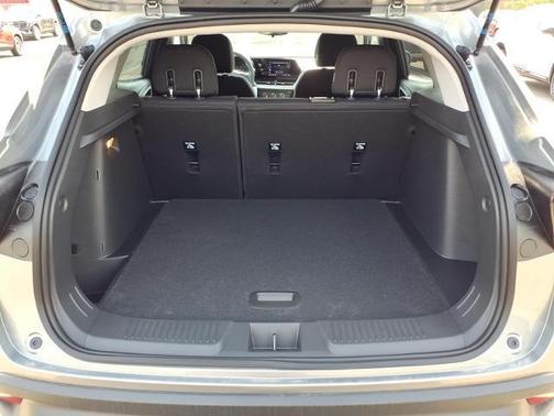 Sterling Gray Metallic 2026 Chevrolet Trax LS