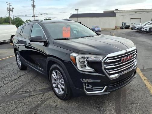 2022 GMC Terrain SLT
