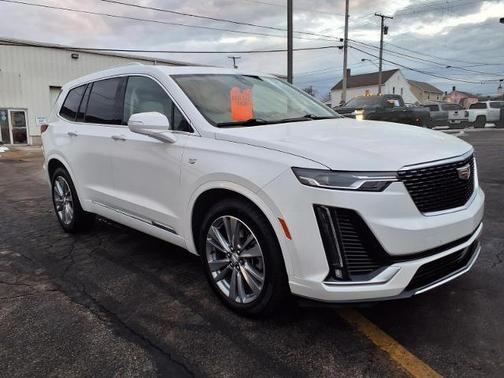 2024 Cadillac XT6 Premium Luxury FWD