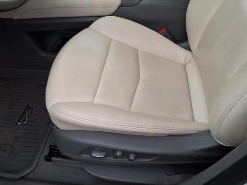 2024 Cadillac XT6 Premium Luxury FWD