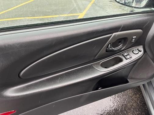 2005 Chevrolet Monte Carlo LT