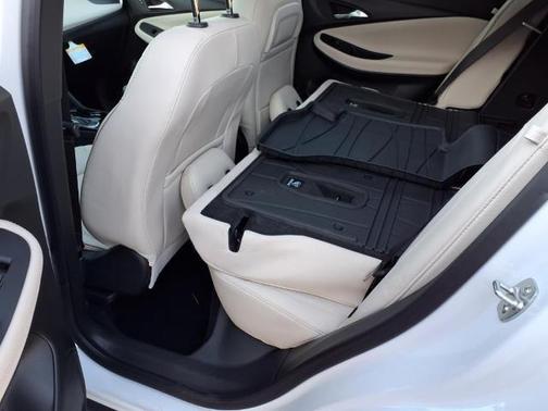 2025 Buick Encore GX Avenir