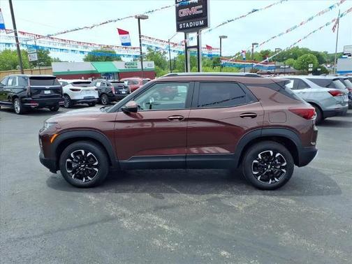 Mahogany Red Metallic 2023 Chevrolet Trailblazer LT