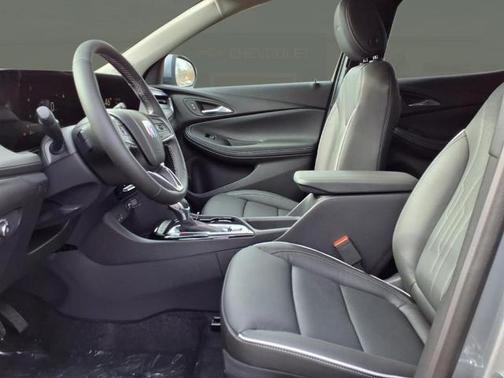 2025 Buick Encore GX Avenir