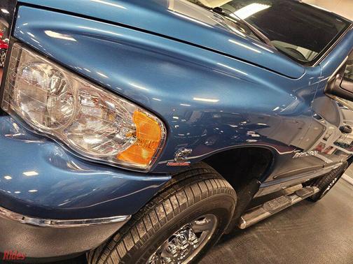 2004 Dodge Ram 2500 SLT Quad Cab