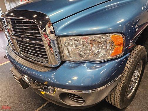 2004 Dodge Ram 2500 SLT Quad Cab