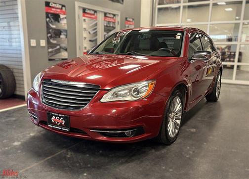 2013 Chrysler 200 Limited