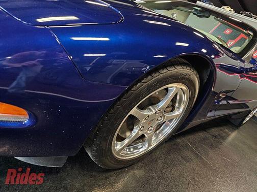 2004 Chevrolet Corvette Base