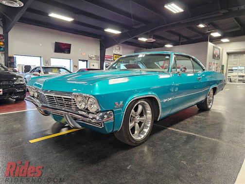 1965 Chevrolet Impala SS