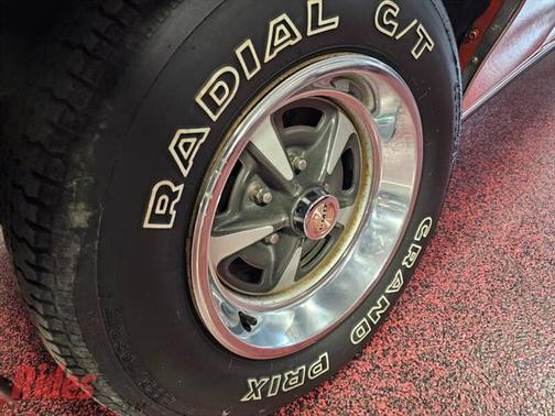 1972 Pontiac Grand Prix Base