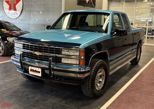 Bright Teal Metallic 1993 Chevrolet 1500 K1500 Silverado