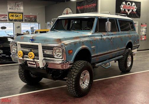 1971 Chevrolet Suburban Base