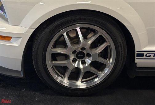 2007 Ford Shelby GT500 Base