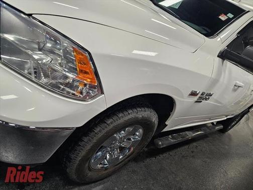 2019 RAM 1500 SLT