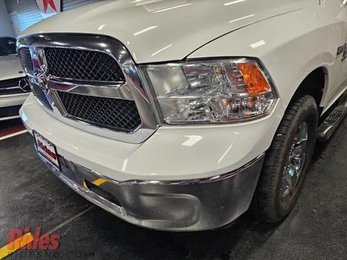 2019 RAM 1500 SLT