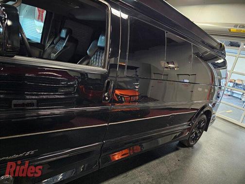 2022 Chevrolet Express 2500 RWD 2500 Extended Wheelbase WT