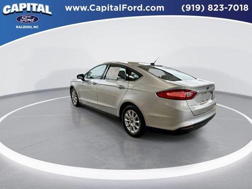 2016 Ford Fusion S