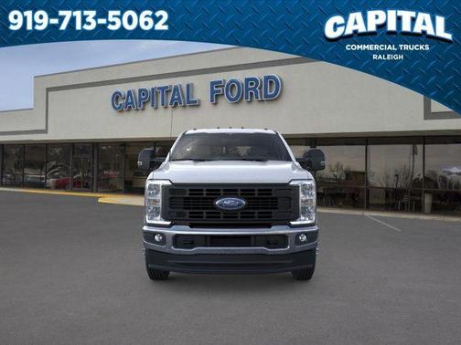Oxford White 2026 Ford F-350 XL