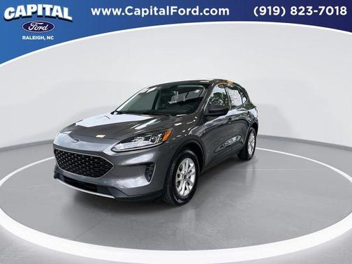 Gray Metallic 2022 Ford Escape SE