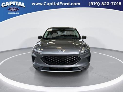 Gray Metallic 2022 Ford Escape SE