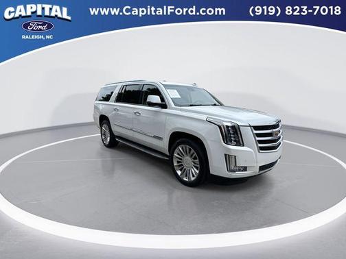 2016 Cadillac Escalade ESV Luxury