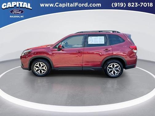 2022 Subaru Forester Premium