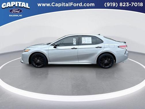 2020 Toyota Camry SE Nightshade