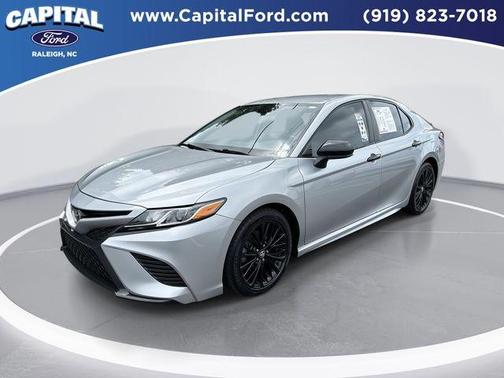 2020 Toyota Camry SE Nightshade