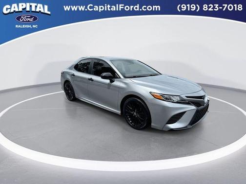 2020 Toyota Camry SE Nightshade