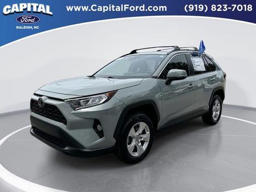 Lunar Rock / Ice Edge Roof 2019 Toyota RAV4 XLE